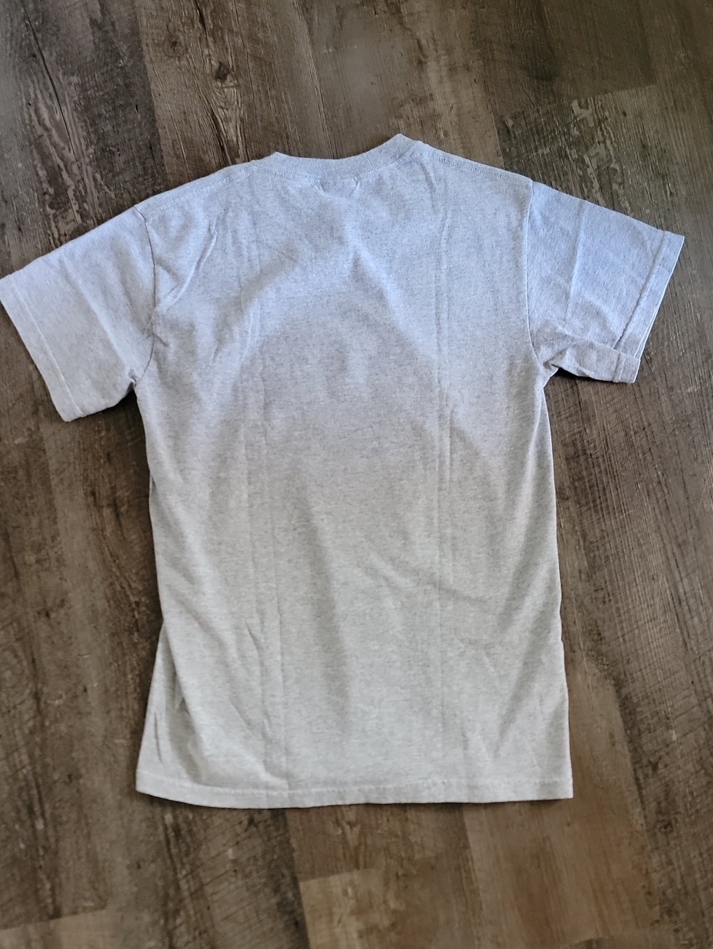 Gilden "Rise Against" T-Shirt - Picture 3 of 5